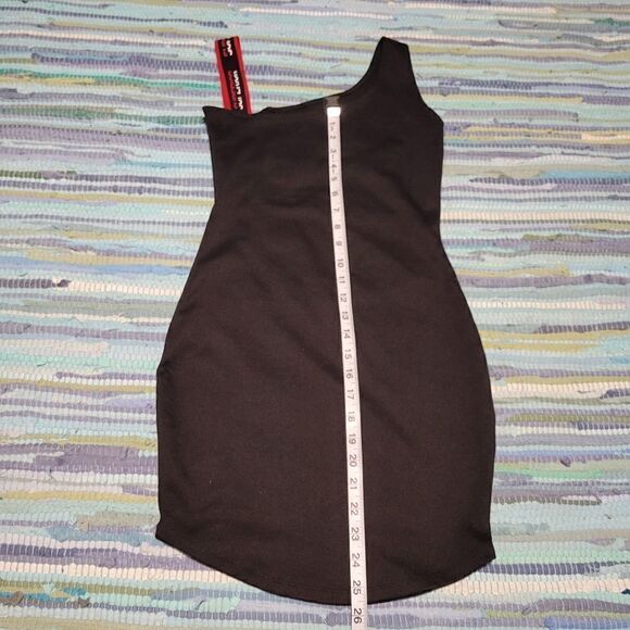 Red Fox Ladies Sporty Bodycom Dress, Small - Picture 9 of 14